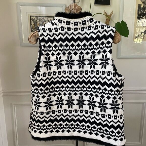 Talbots Black White Fair Isle Sweater Vest Fur Trim M Petite - Picture 2 of 8